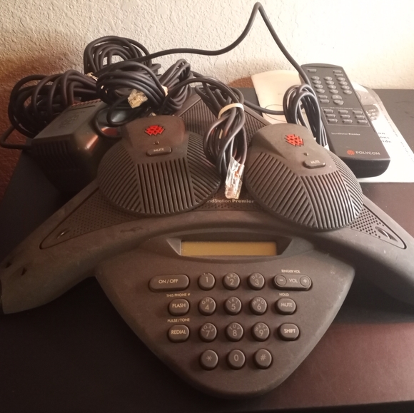 Polycom SoundStation 2 Corded Conference Phone - Black - Picture 2 of 4